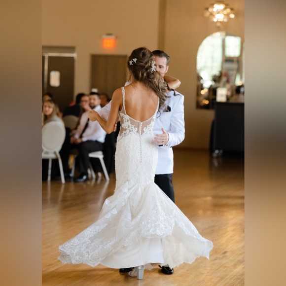 Wedding Dress Size 2 - Picture 5 of 7